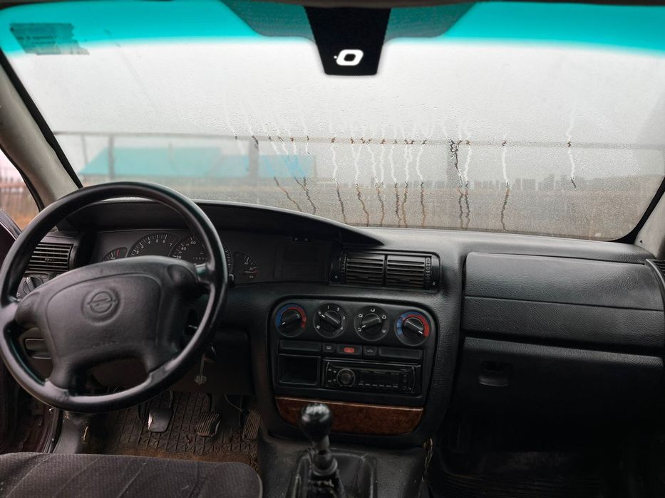 Опель омега б 2 литр 16 клапн