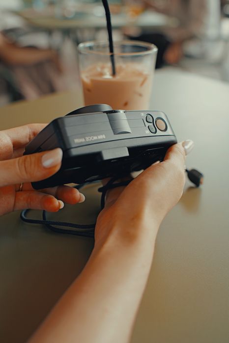 Плёночная камера Canon Prima Zoom Mini