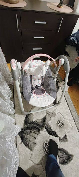 Бебешки шезлонг / люлка за бебе