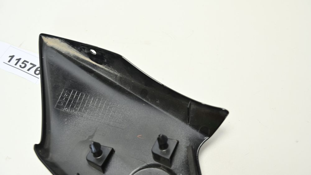 Carena Rezervor Benzina Stanga Yamaha MT09 / SP 2021 - 2023