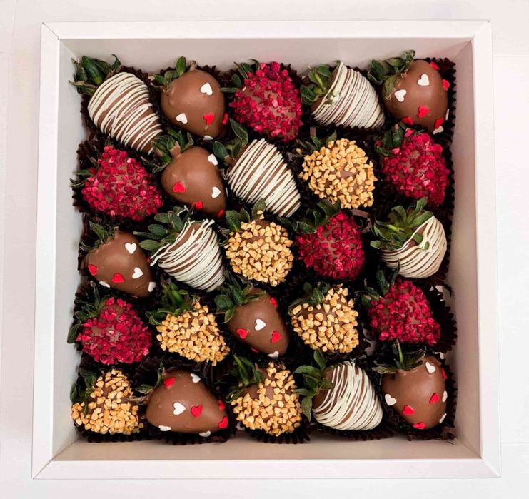 Клубника в шоколаде/букет/розы/боксы/подарки