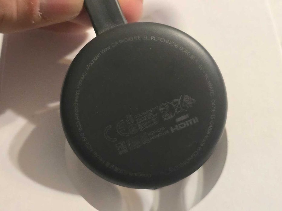Chromecast Google 3, Full HD 1080p 60fps, Wi-Fi 5GHz, HDMI, Negru - Stare Perfectă