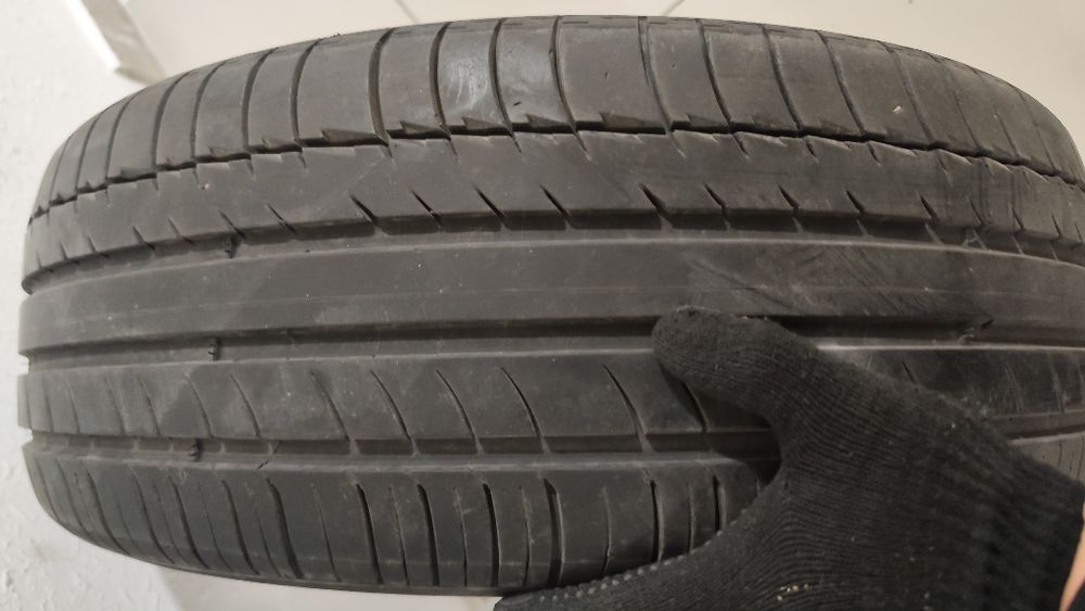 Шины Michelin 3 штуи