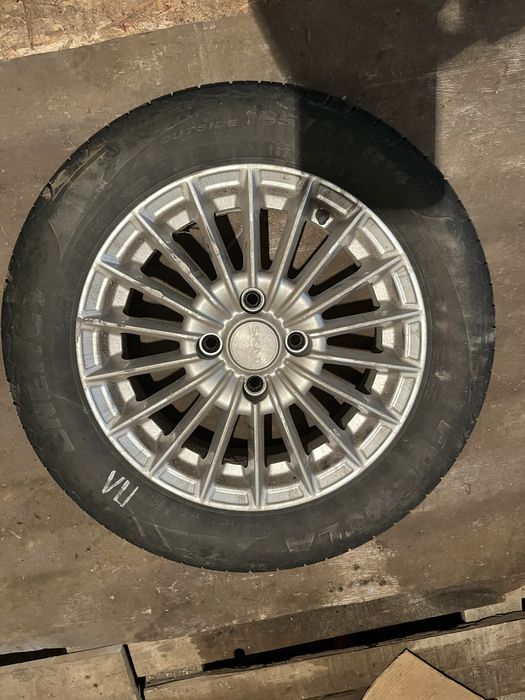 Продам диски и резину