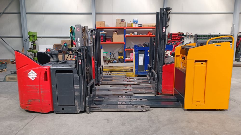 Стакер/и Linde L14 AP, Jungheinrich и палетни колички