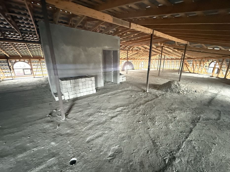 Sayoxatda Katedj sotiladi