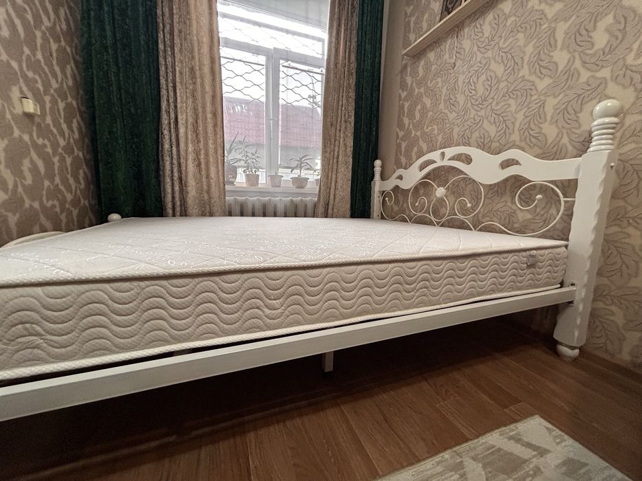 Продаю кровать срочно