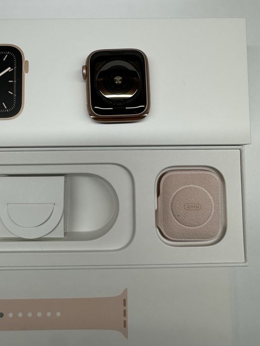 Apple watch series 5