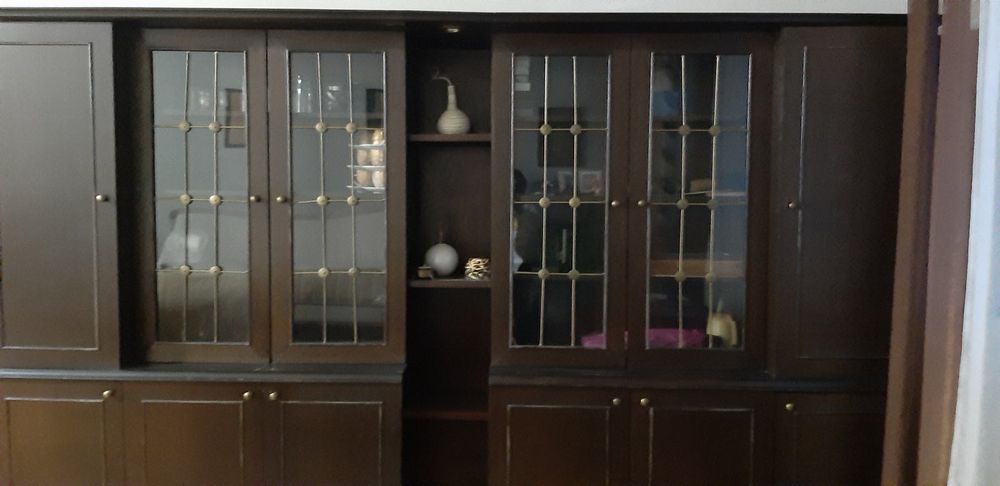 Продавам холна секция