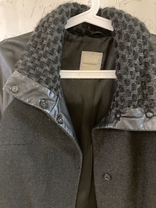 Продам пальто легкое женское