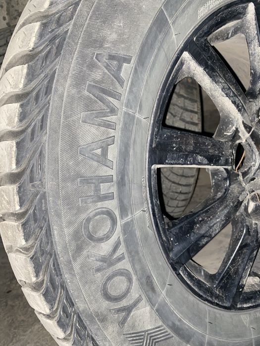 Шины зимние 275/65 R17