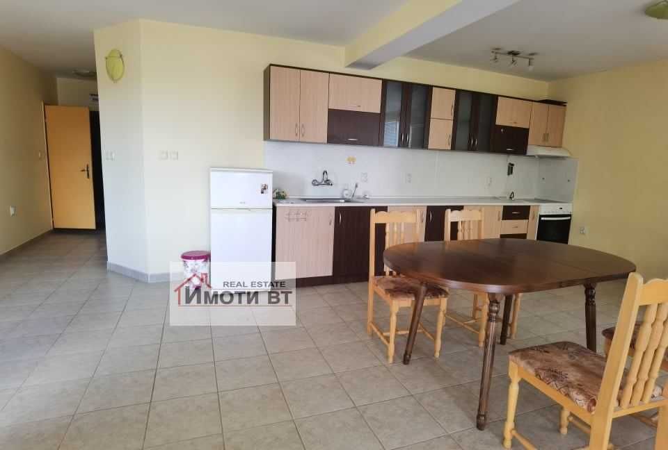 Продава се Тристаен апартамент в Велико Търново, Център - 100 кв.м за 1150 €/кв.м - Снимка #12