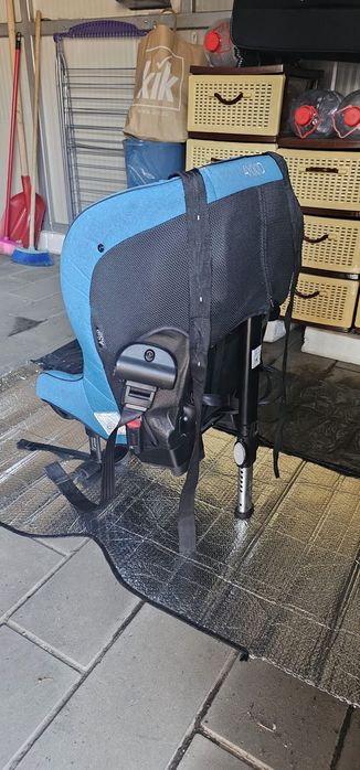 Scaunel auto AXKID MINIKID