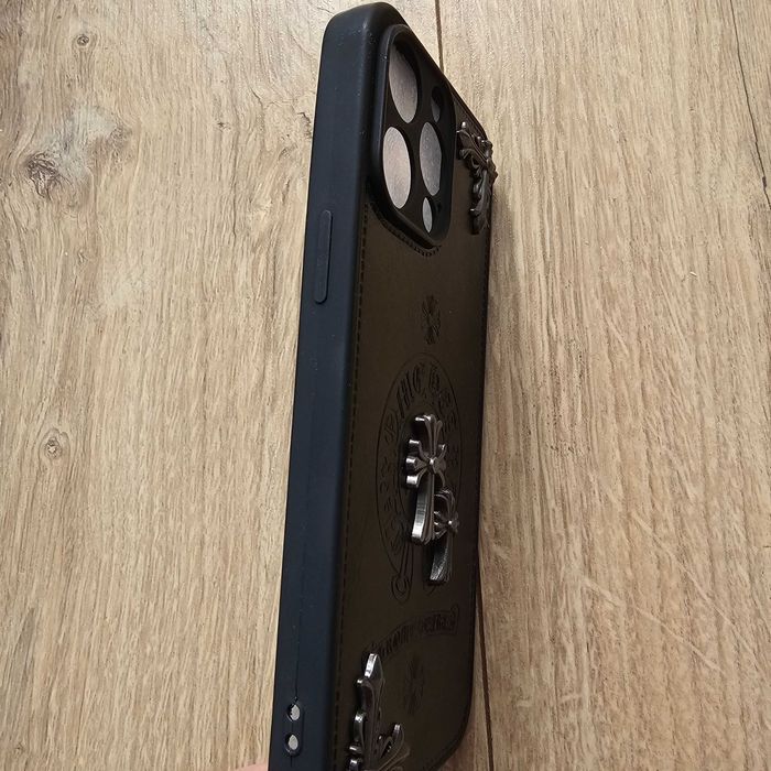 Vand Husa Iphone 15 Pro max Chrome Hearts