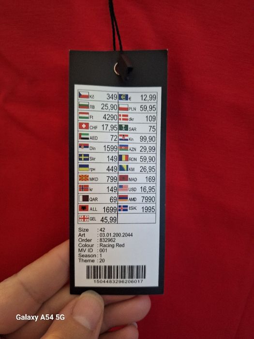 Rochie noua cu eticheta