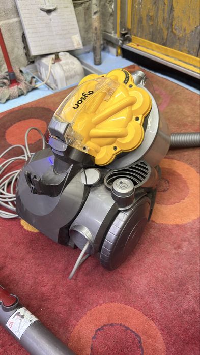 Aspirator Dyson Putere de tragere foarte mare