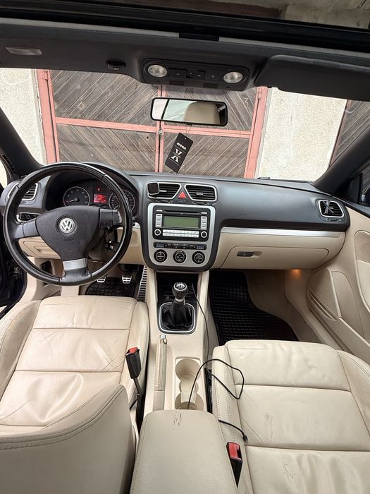 Vw Eos 1.4 benzina 122cp vand sau schimb cu Atv!!