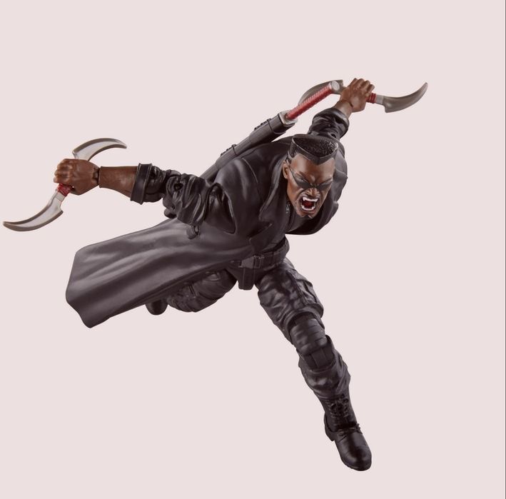 Marvel Legends Blade/ Класическият  Блейд от филмите и анимацията