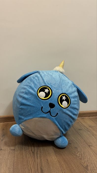 Голяма надуваема топка с плюш „Син Нарвал“ + ПОМПА (Като нова)