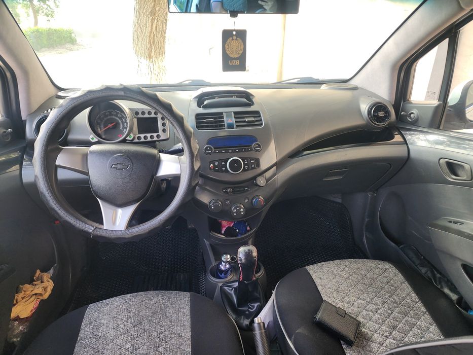 Chevrolet Spark 2011 — 3