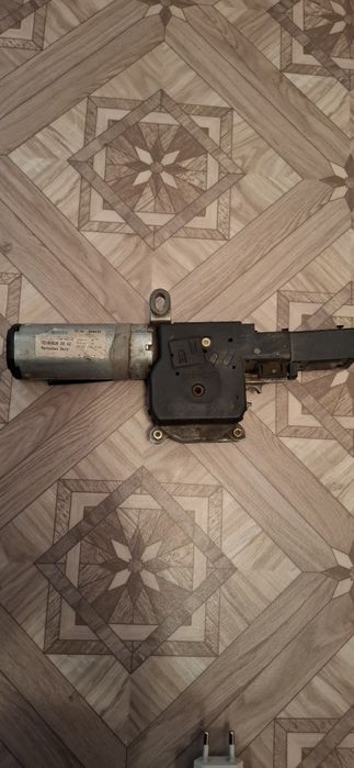 Моторчик люка мерседес w202 w210