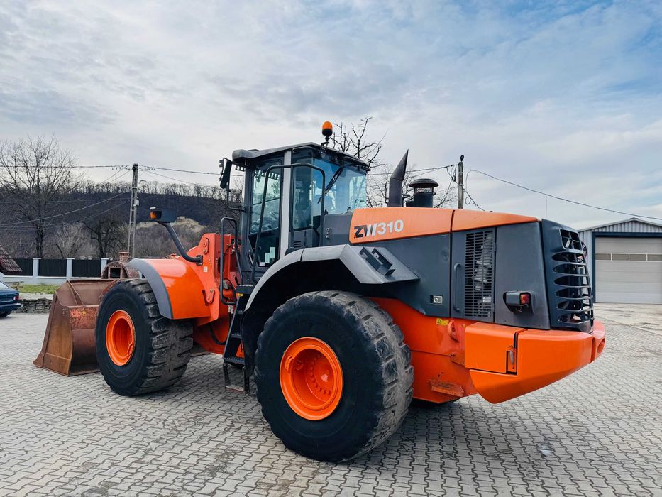 Incarcator frontal Hitachi ZW 310, an 2008, 24.5 tone, cupa 5mc, TOP