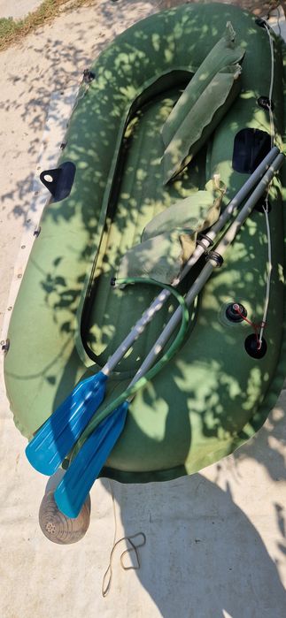 Продаётся резиновая лодка