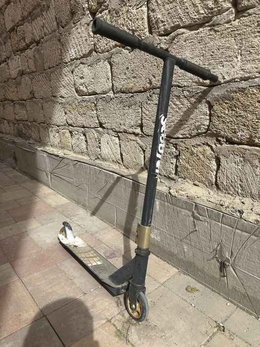 Трюковой самокат