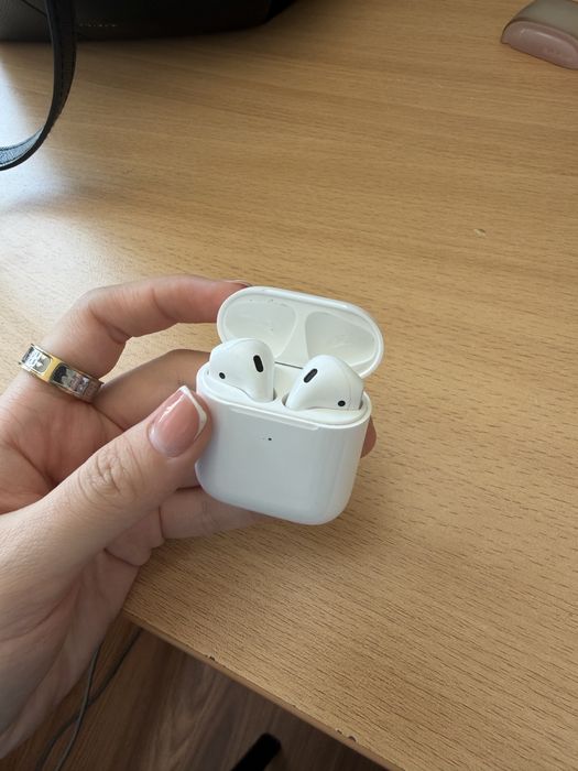Airpods 2 поколение