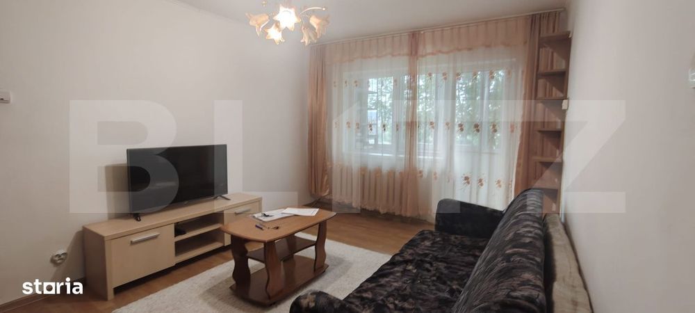 Apartament - 3 camere - etaj intermediar, zona Lama