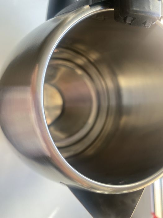 Продам чайник ава в хорошем состоянии