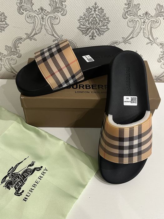 Burberry Slides джапанки(Authentic)