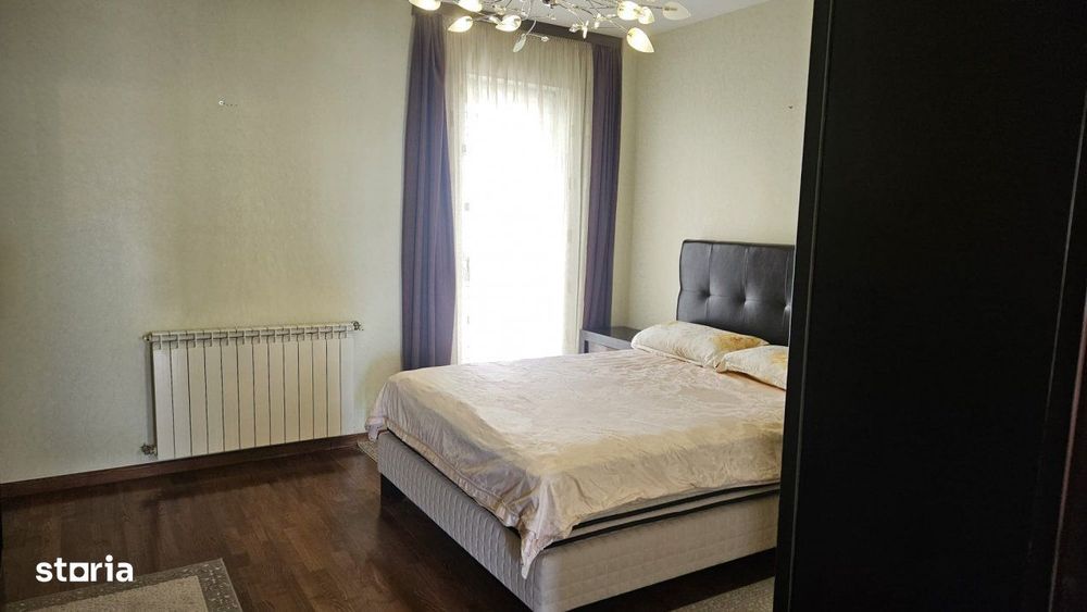Apartament 3 camere, zona Peninsulara, vedere la mare, 180 mp