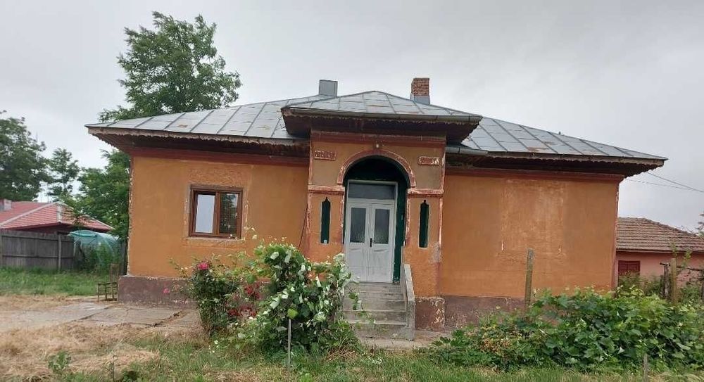 Casa de  închiriat