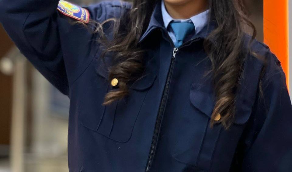 полицейская форма