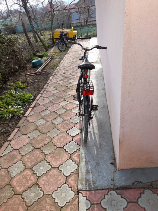 Vand bicicleta pentru adulti