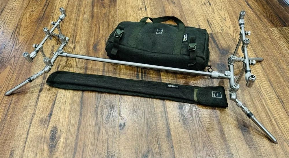 Риболовна стойка Solar P1 бъз барове P1