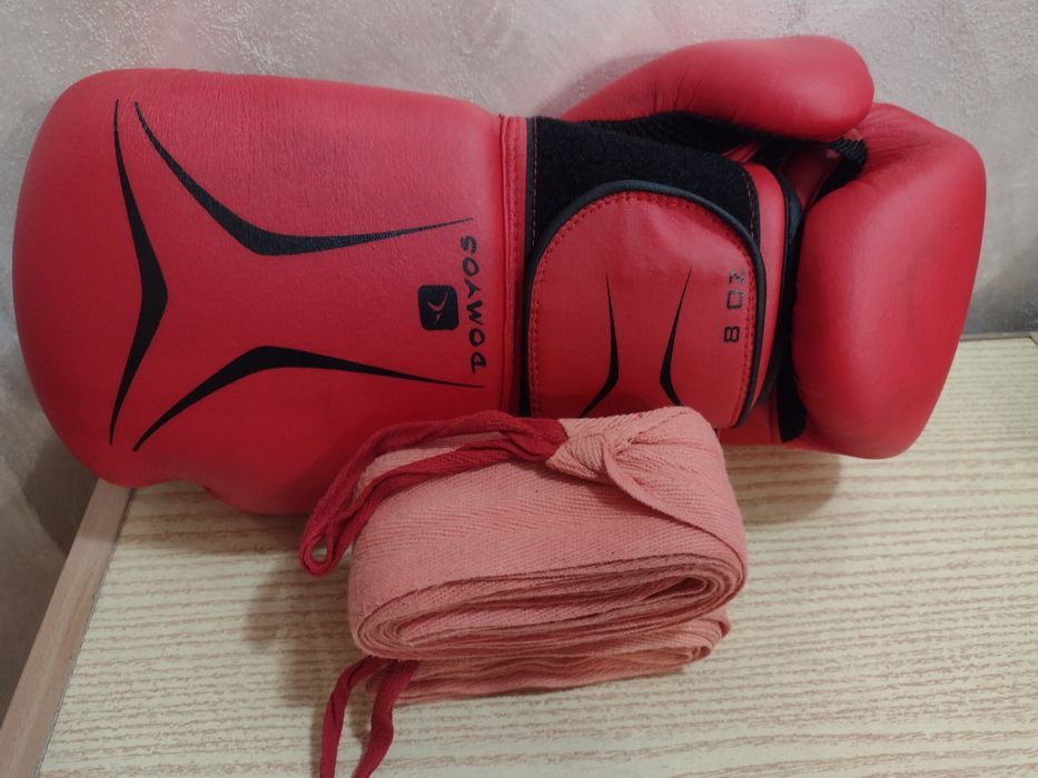 Чисто нови боксови ръкавици!