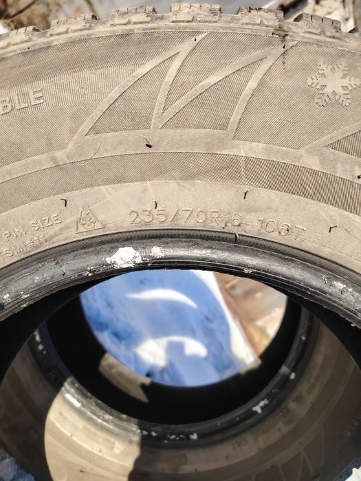 Продам зимние шины