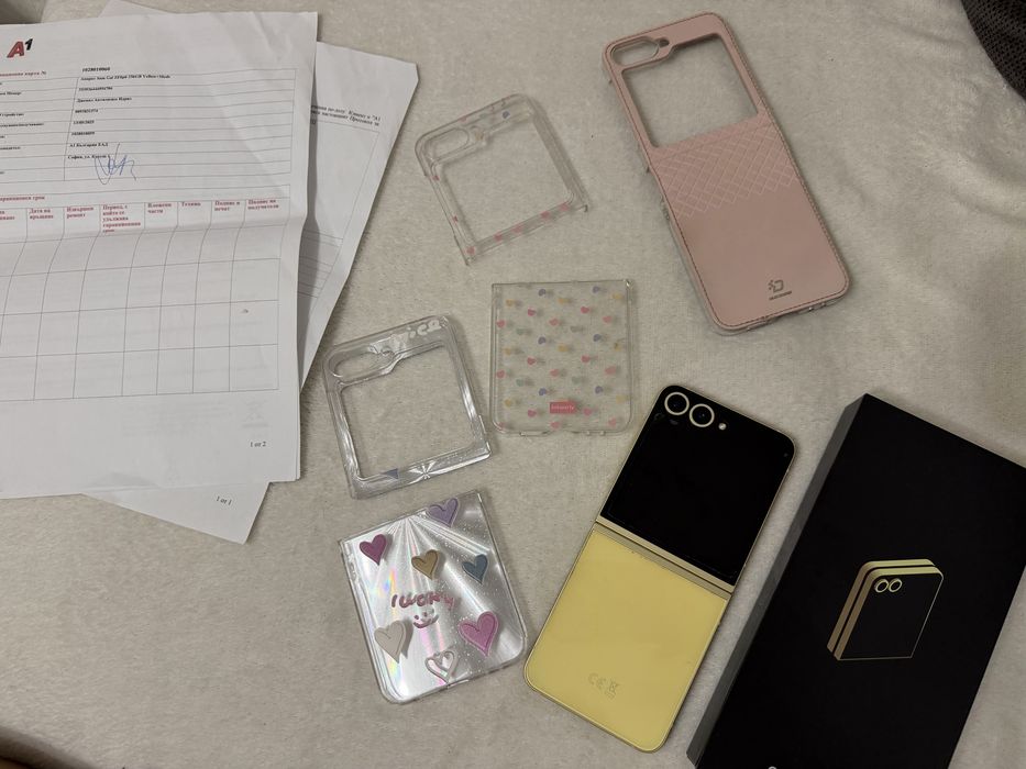 Samsung galaxy z flip 6 като нов в гаранция