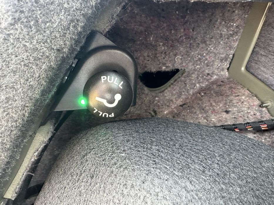 Теглич оригинален за Ауди Q3