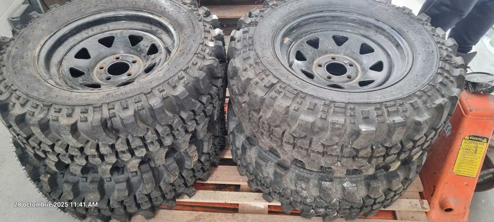 Pt Jeep Cherokee 2.8 litri