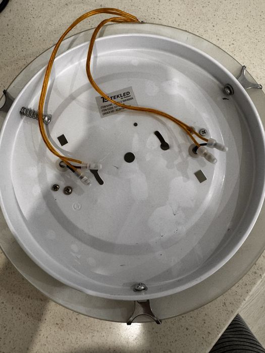 Светильник потолочный