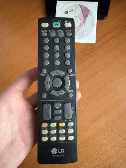 LG M2432D-PZ Монитор 1920х1080