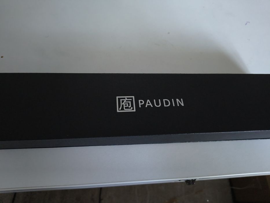 Vând cuțit profesional Paudin