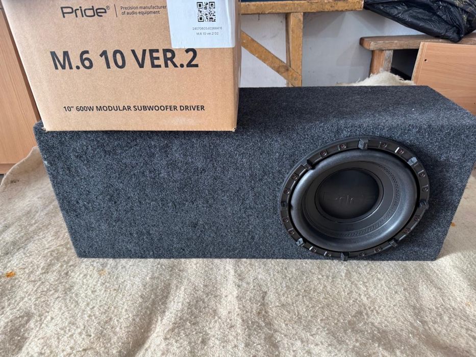 продам сабвуфер в идеальном состоянии