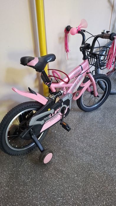 Bicicleta fete (4-7 ani)