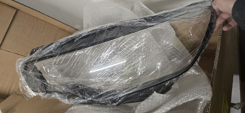 Sticla audi a6 c7 partea stanga  2012 + mastic