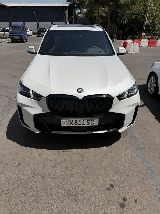 Продам Bmw x5 i40. 2022 res 2025. Идеал