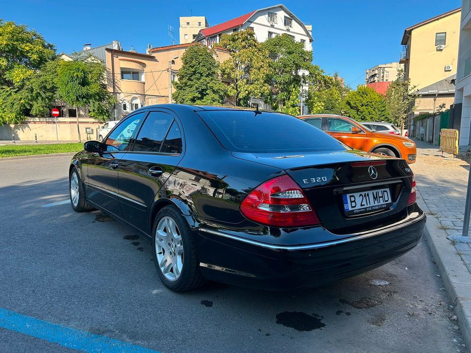 MERCEDES-BENZ  2003 — imagine 2